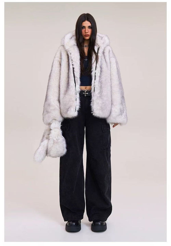 SMFK 25FW 十字雕像荒原阔身皮草外套